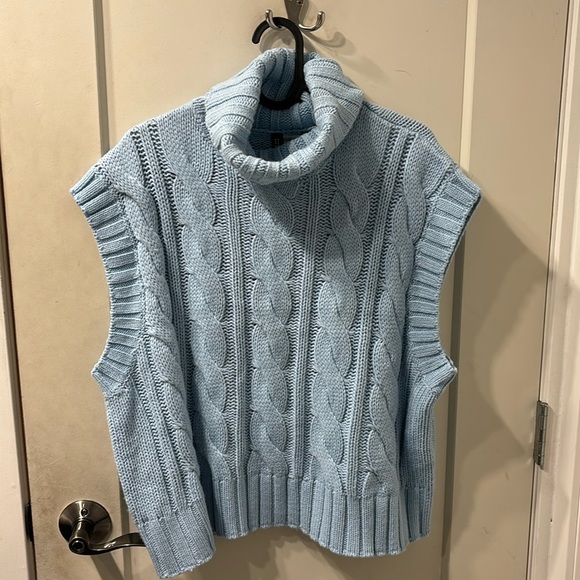 H&M light blue knit turtleneck vest 🩵 - Picture 1 of 3